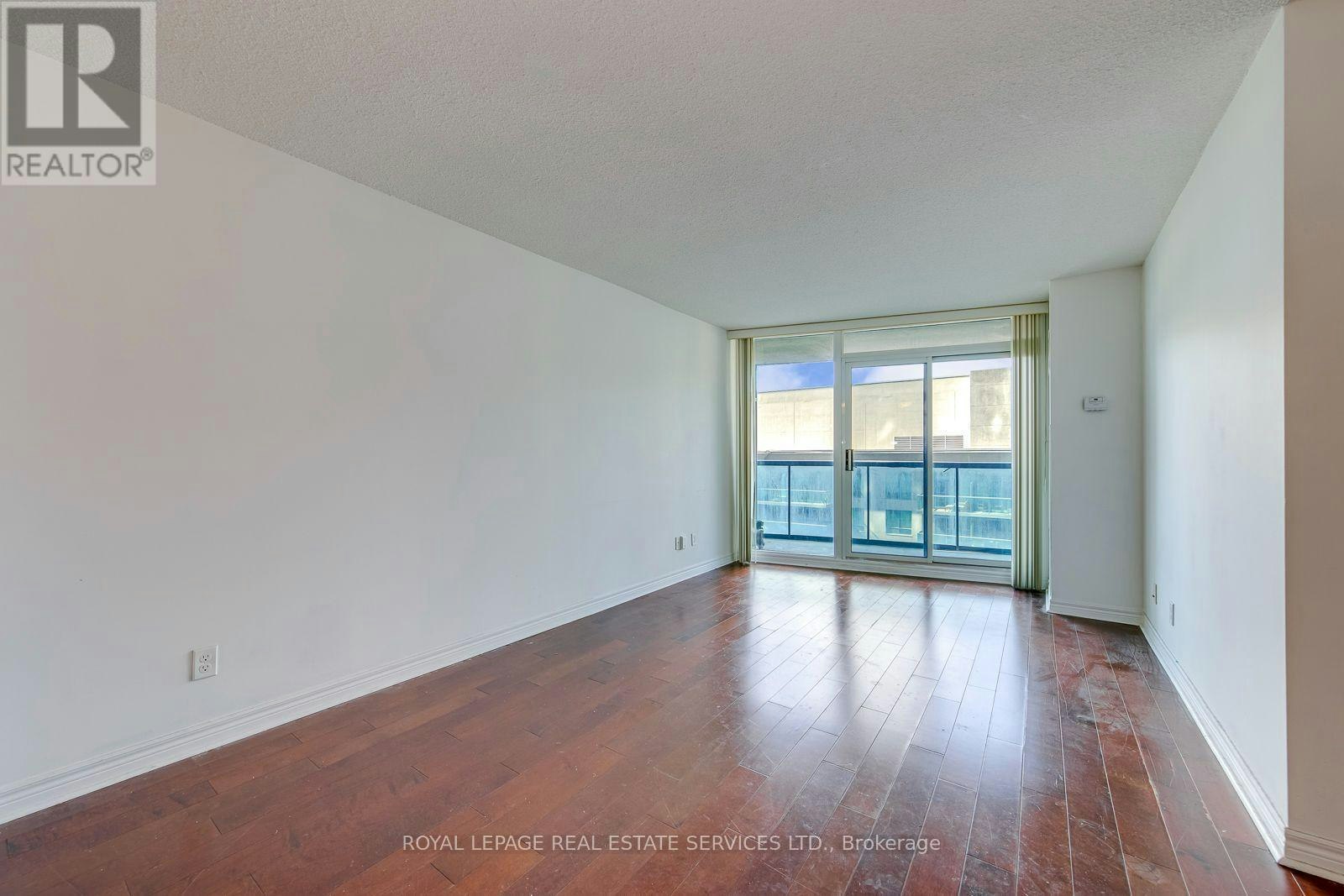 2012-30 Grand Trunk Crescent, Toronto, ON, M5J 3A3 - 13