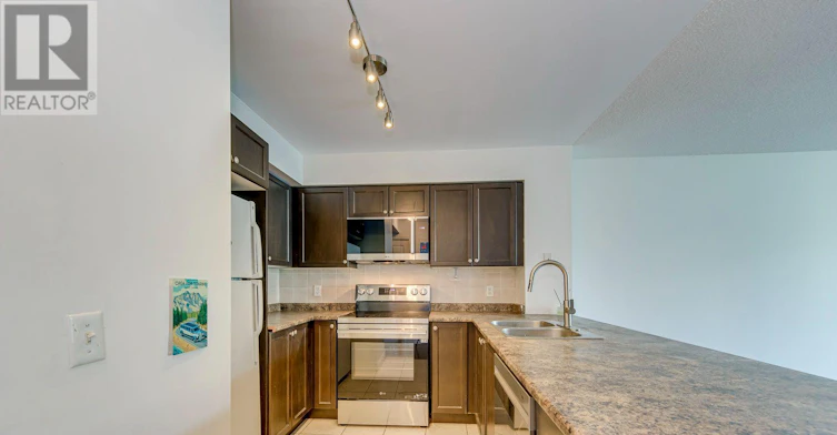 2012-30 Grand Trunk Crescent, Toronto, ON, M5J 3A3 - 9
