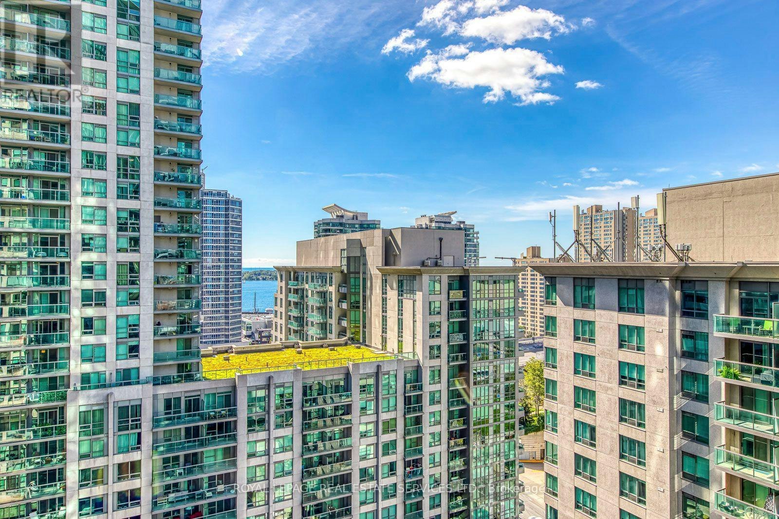 2012-30 Grand Trunk Crescent, Toronto, ON, M5J 3A3 - 21