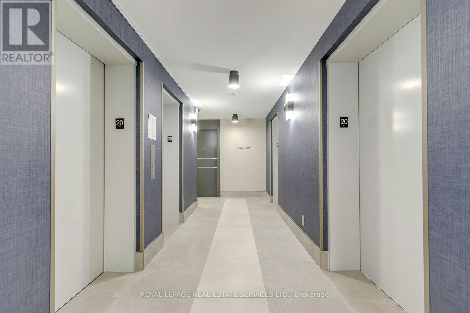 2012-30 Grand Trunk Crescent, Toronto, ON, M5J 3A3 - 4
