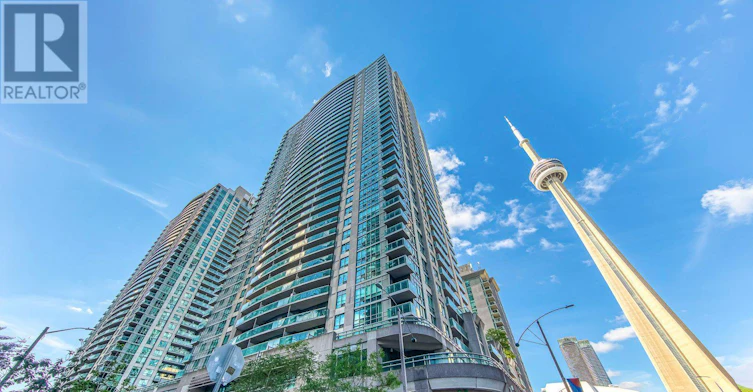 2012-30 Grand Trunk Crescent, Toronto, ON, M5J 3A3