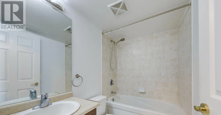 2012-30 Grand Trunk Crescent, Toronto, ON, M5J 3A3 - 25