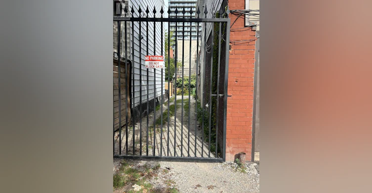 UPPER-1226 King Street W, Toronto, ON, M6K 1G4 - 20