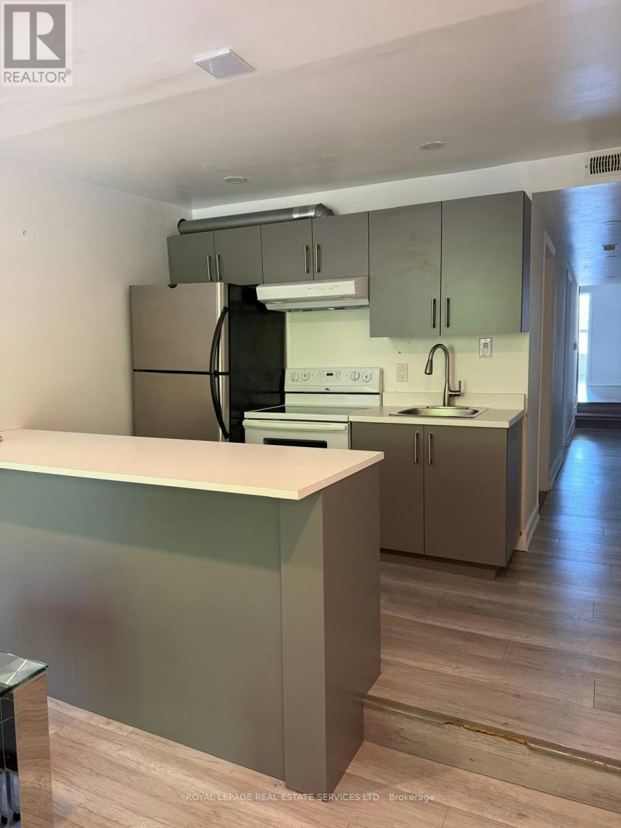 UPPER-1226 King Street W, Toronto, ON, M6K 1G4 - 5