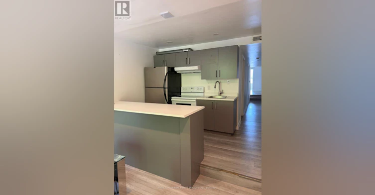 UPPER-1226 King Street W, Toronto, ON, M6K 1G4 - 5
