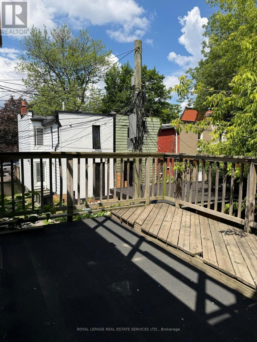 UPPER-1226 King Street W, Toronto, ON, M6K 1G4 - 2