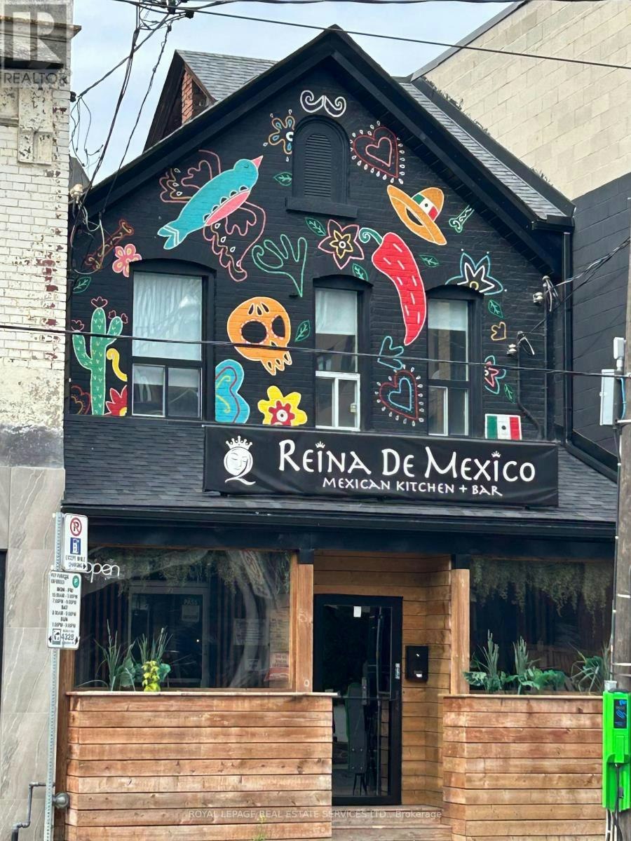 UPPER-1226 King Street W, Toronto, ON, M6K 1G4