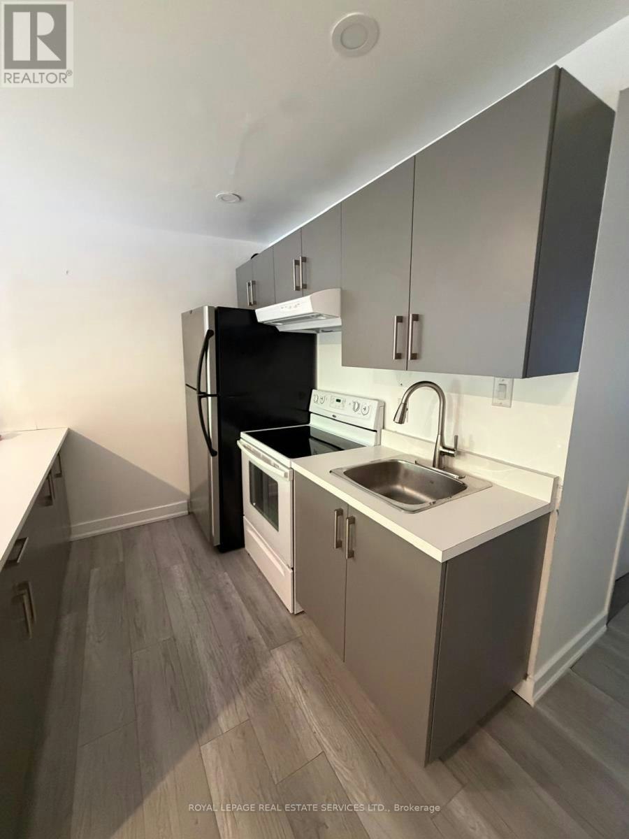 UPPER-1226 King Street W, Toronto, ON, M6K 1G4 - 6