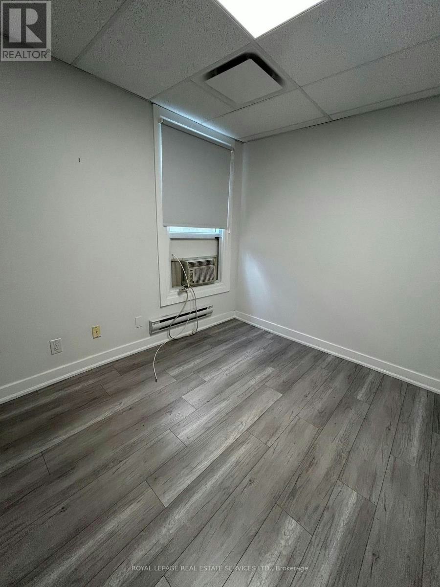UPPER-1226 King Street W, Toronto, ON, M6K 1G4 - 9