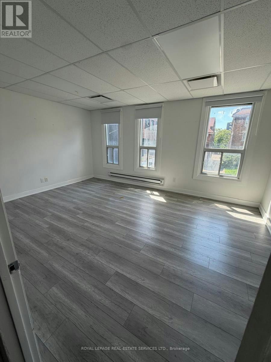 UPPER-1226 King Street W, Toronto, ON, M6K 1G4 - 14