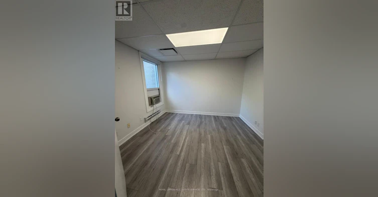 UPPER-1226 King Street W, Toronto, ON, M6K 1G4 - 4