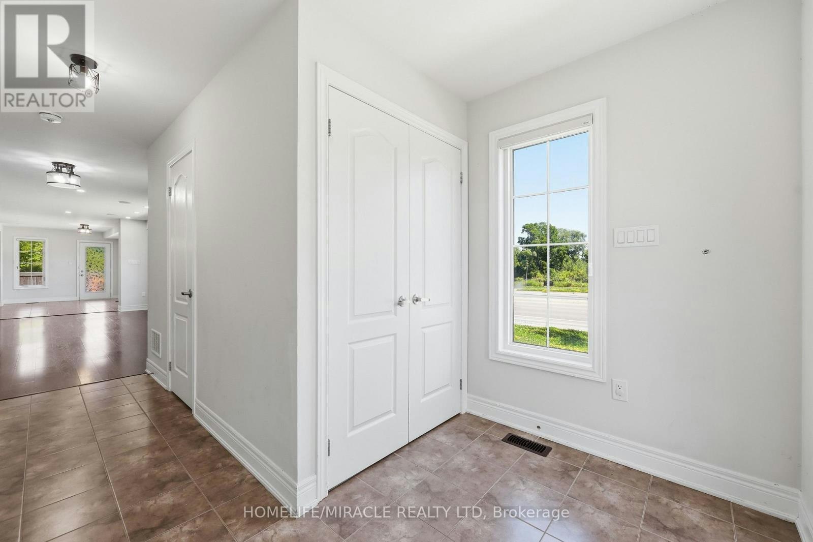 15 Mcphail Place, Hamilton, ON, L8B 0R5 - 9