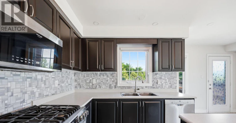15 Mcphail Place, Hamilton, ON, L8B 0R5 - 18