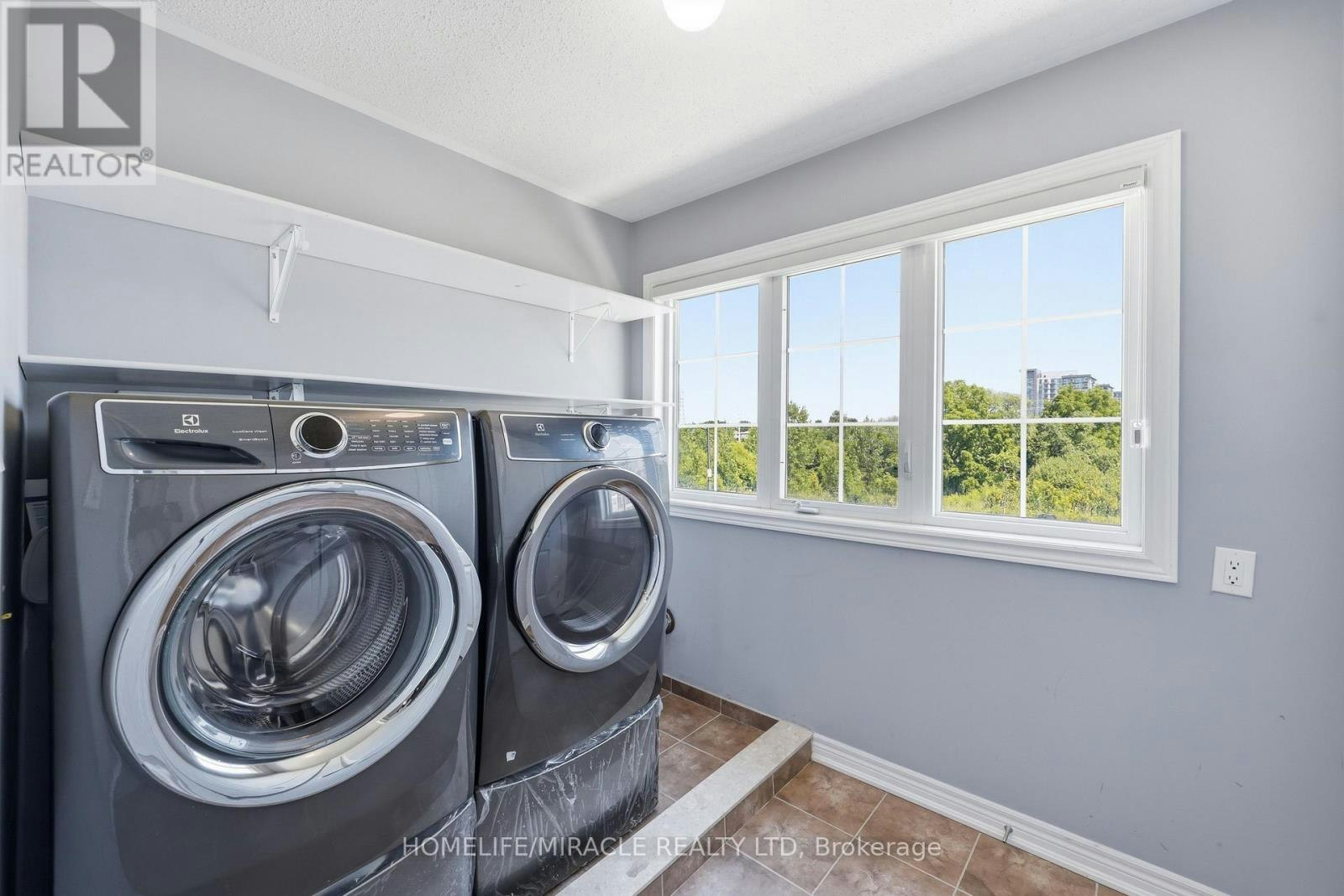 15 Mcphail Place, Hamilton, ON, L8B 0R5 - 39