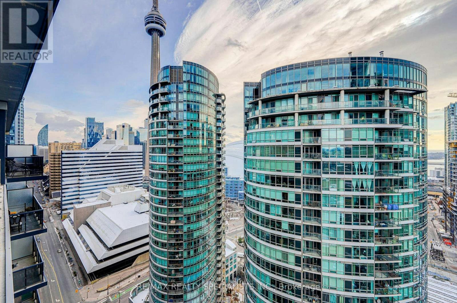 2305-352 Front Street, Toronto, ON, M5V 0K3