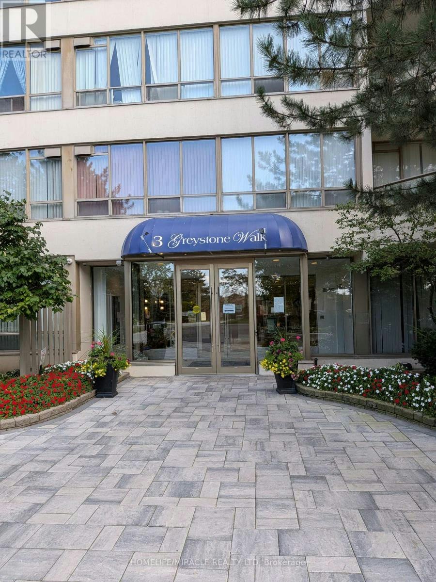 819-3 Greystone Walk Drive, Toronto, ON, M1K 5J4