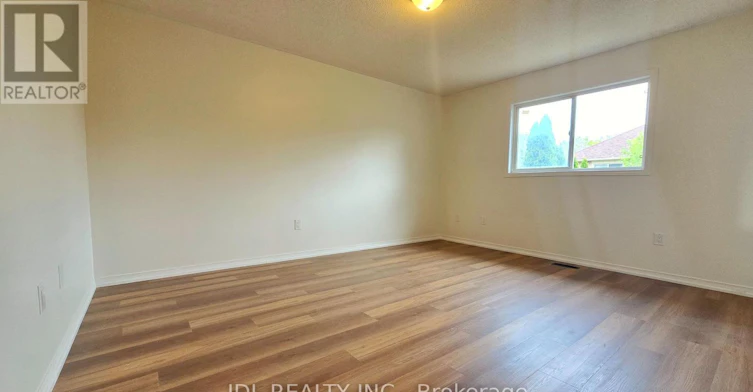 37 Holmwood Street, Richmond Hill, ON, L4B 4K5 - 8