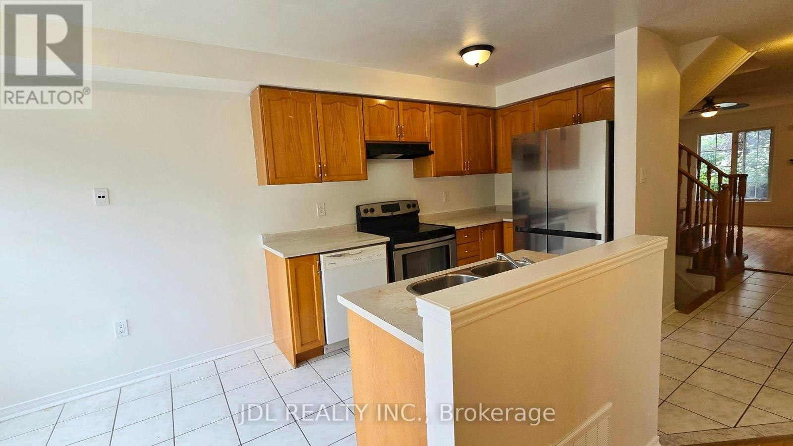 37 Holmwood Street, Richmond Hill, ON, L4B 4K5 - 15