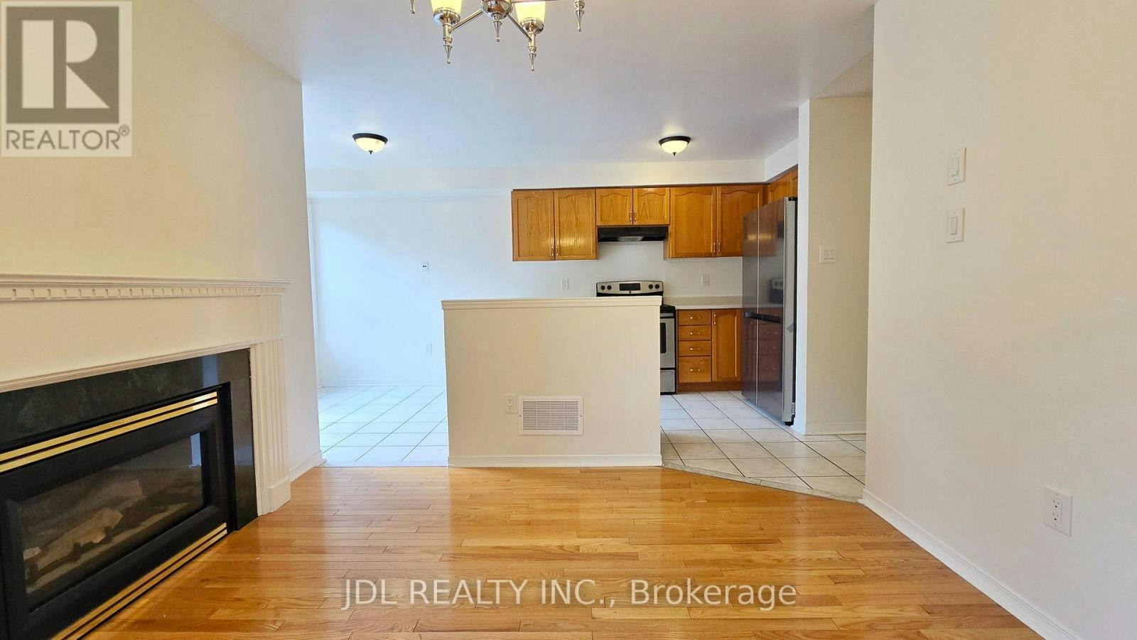 37 Holmwood Street, Richmond Hill, ON, L4B 4K5 - 14