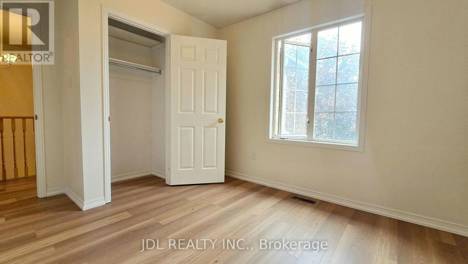 37 Holmwood Street, Richmond Hill, ON, L4B 4K5 - 6