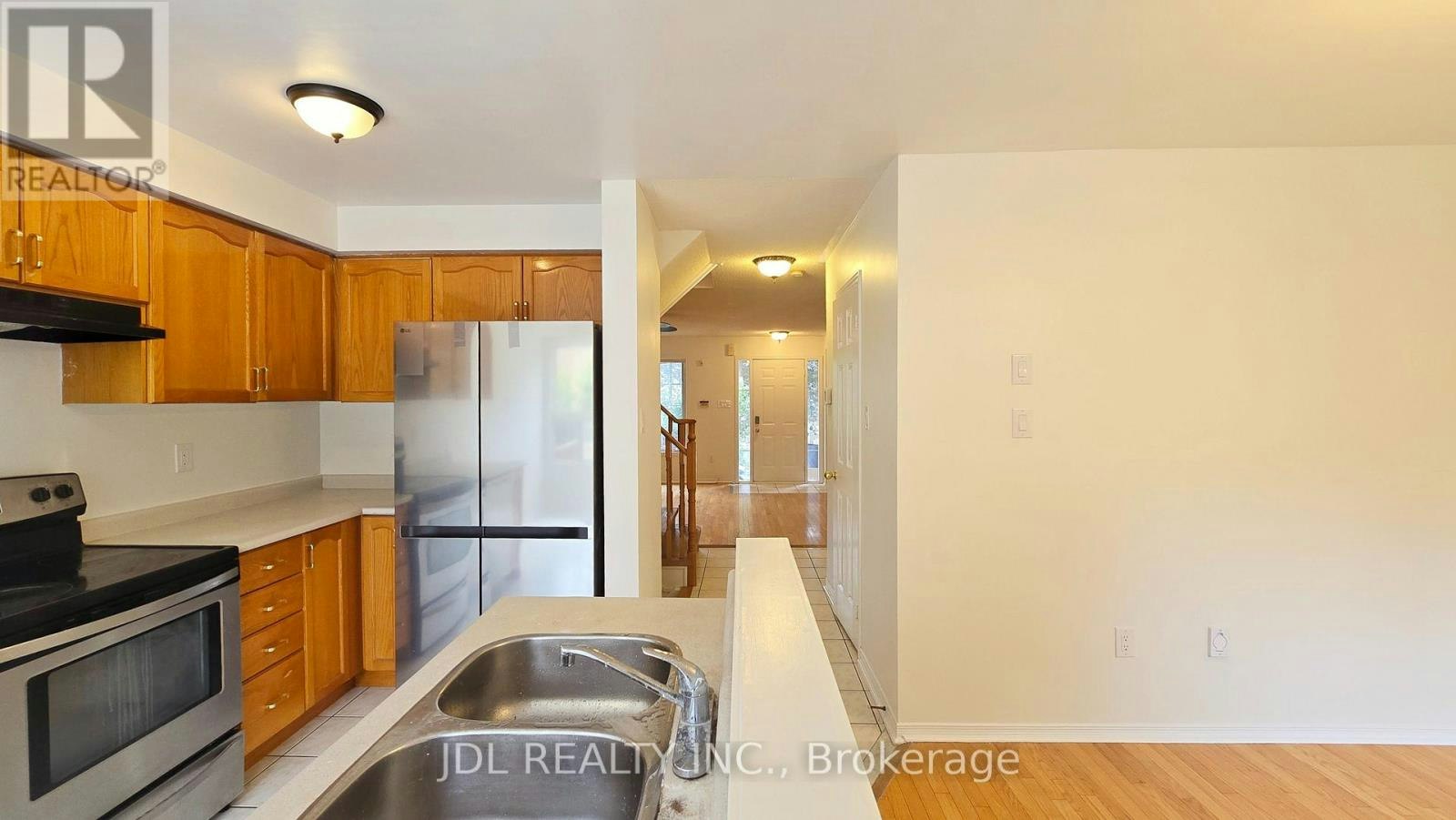 37 Holmwood Street, Richmond Hill, ON, L4B 4K5 - 16