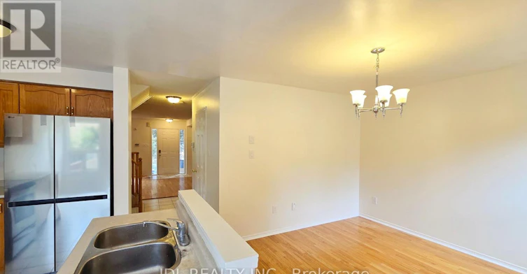 37 Holmwood Street, Richmond Hill, ON, L4B 4K5 - 17