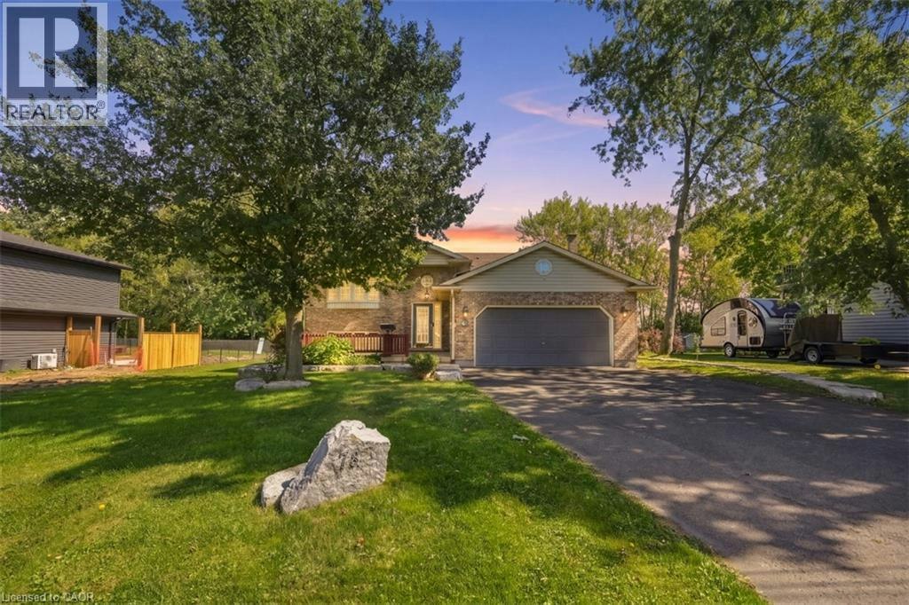 78 Montgomery Road, Welland, ON, L3C 2Y3