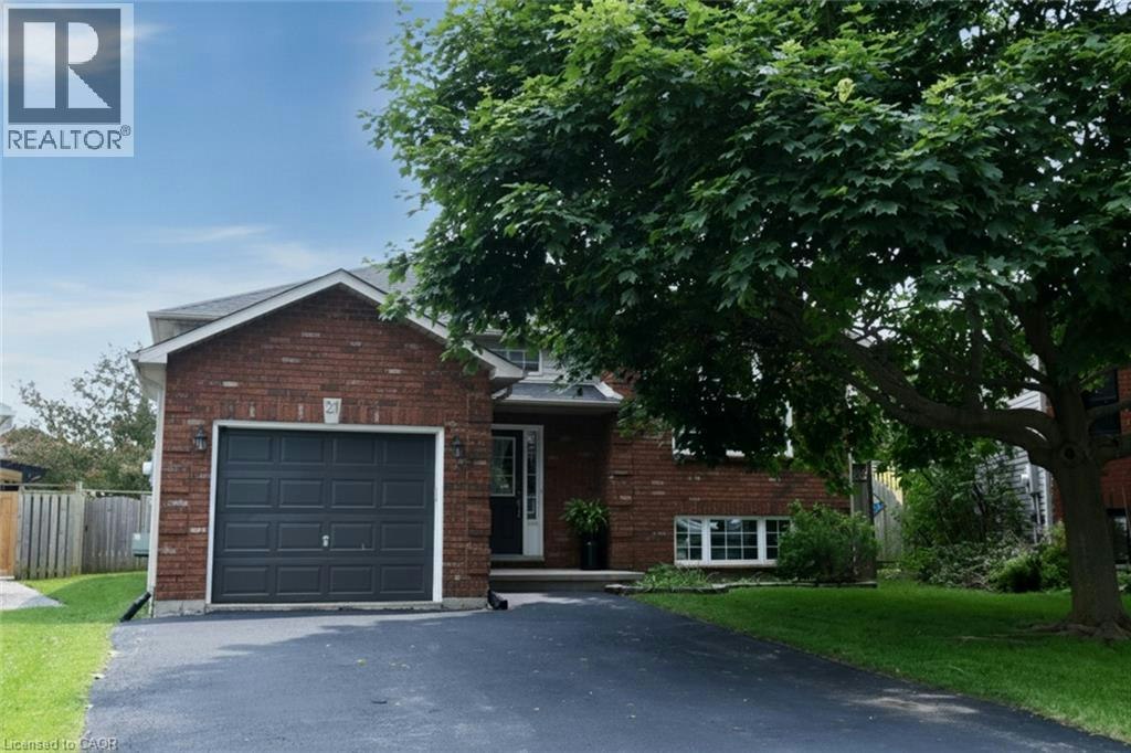 21 Glengary Crescent, Cayuga, ON, N3W 2L7