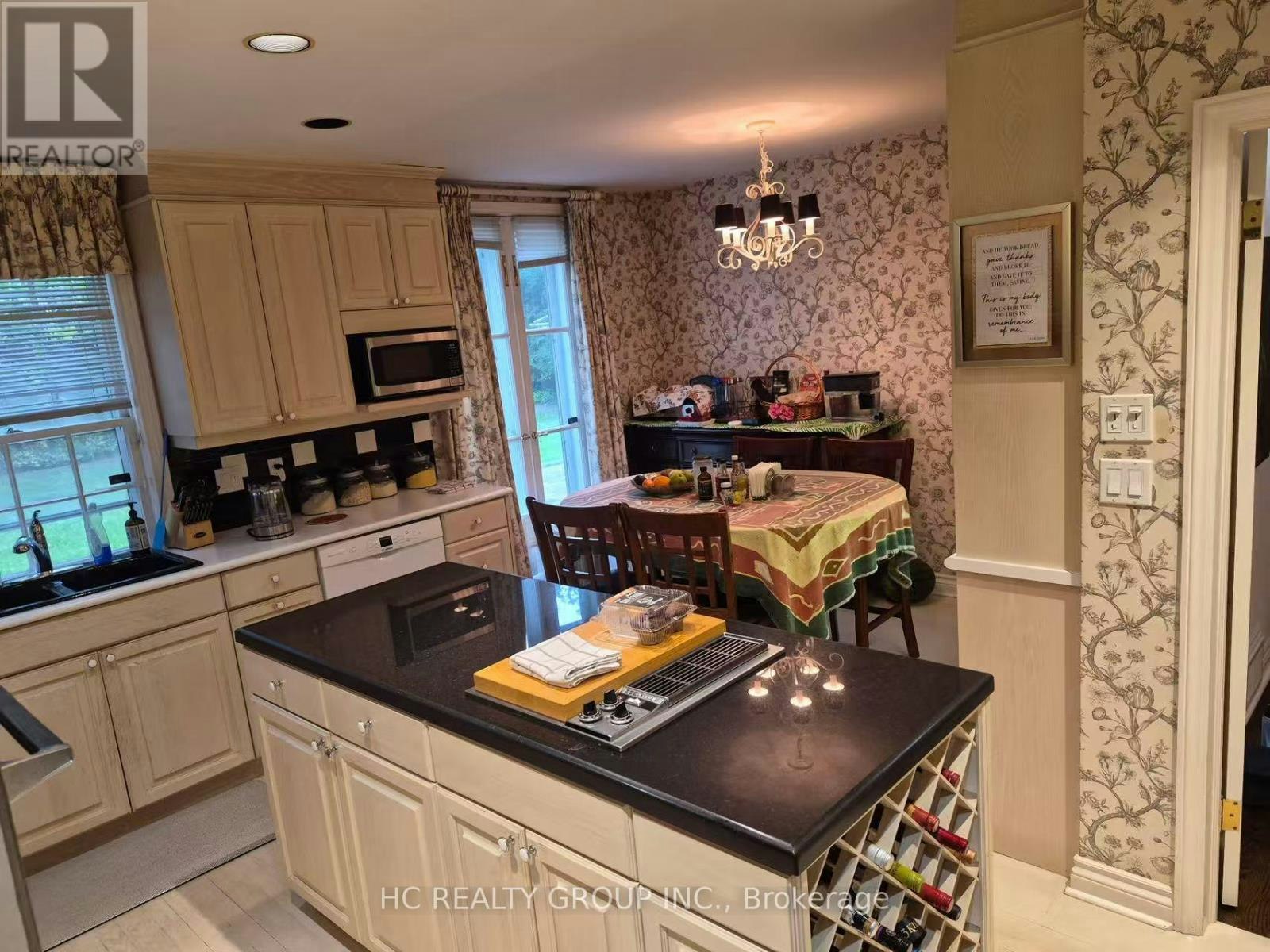 43 Wilket Road, Toronto, ON, M2L 1N9 - 5