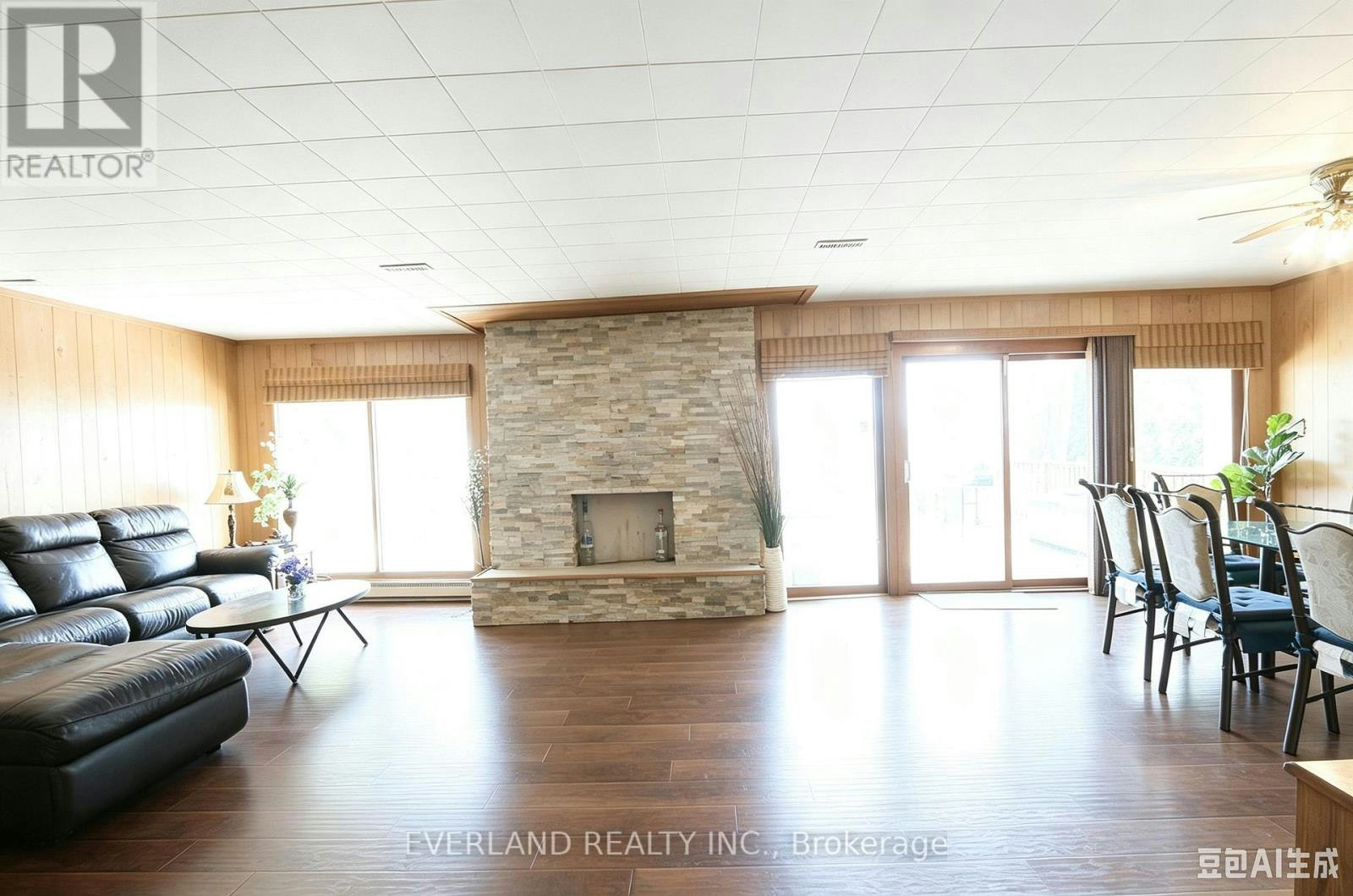 745 Harbour Street, Innisfil, ON, L0L 1W0 - 41