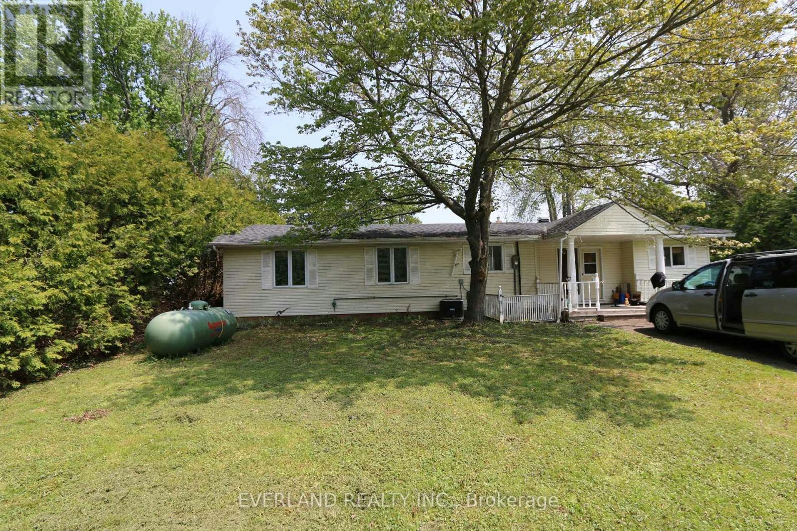 745 Harbour Street, Innisfil, ON, L0L 1W0 - 31