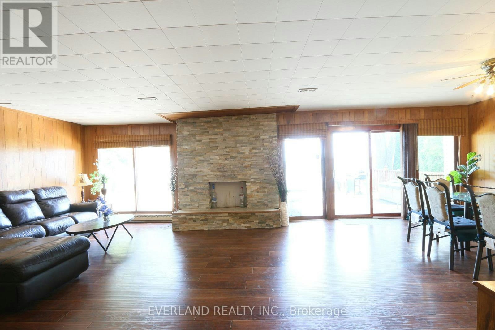 745 Harbour Street, Innisfil, ON, L0L 1W0 - 15