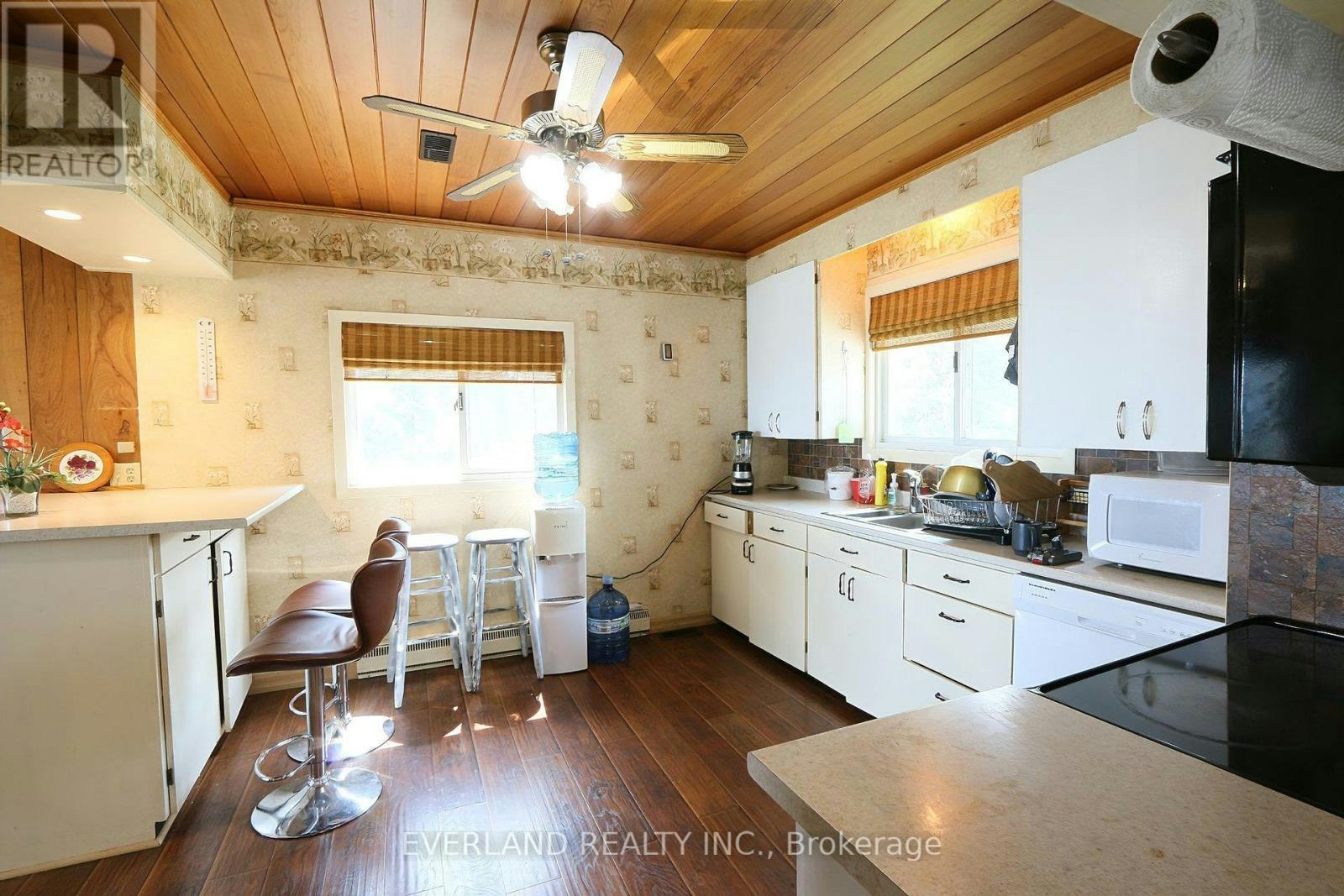 745 Harbour Street, Innisfil, ON, L0L 1W0 - 40