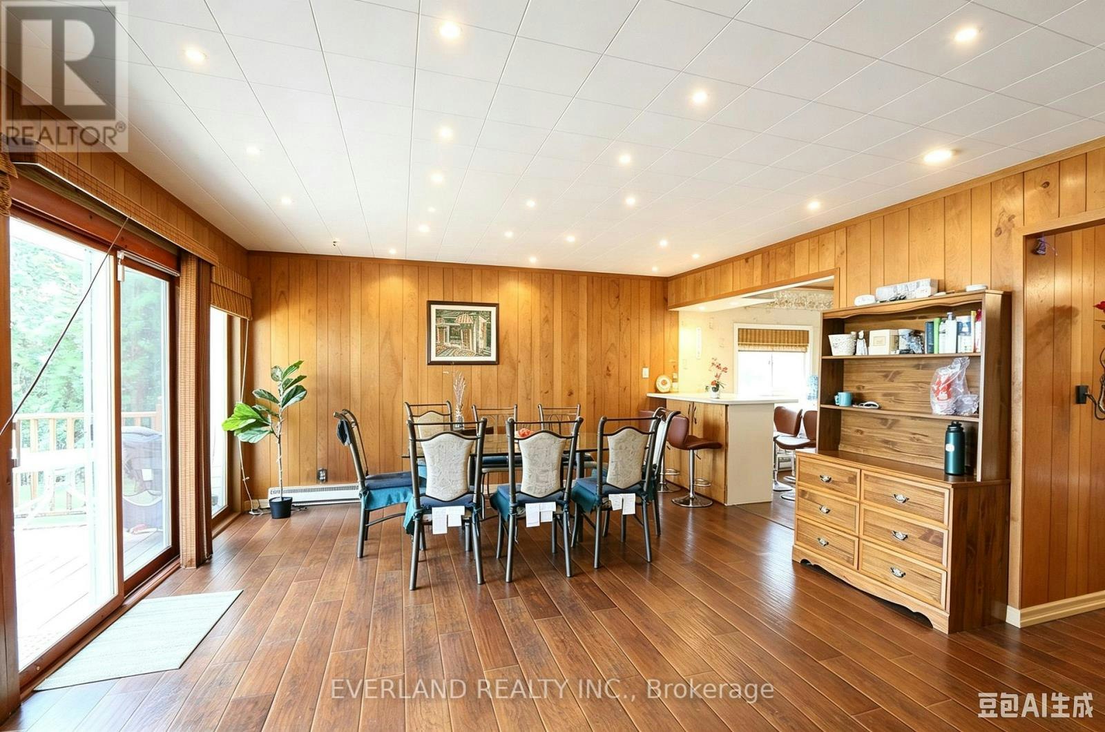 745 Harbour Street, Innisfil, ON, L0L 1W0 - 10