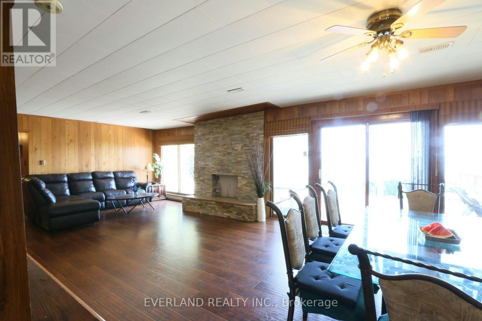 745 Harbour Street, Innisfil, ON, L0L 1W0 - 19