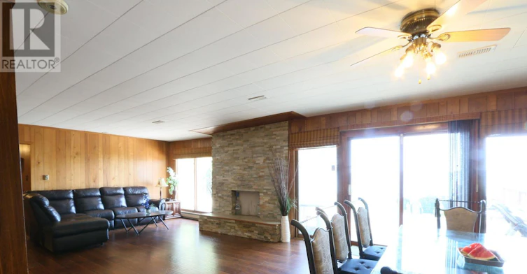745 Harbour Street, Innisfil, ON, L0L 1W0 - 19