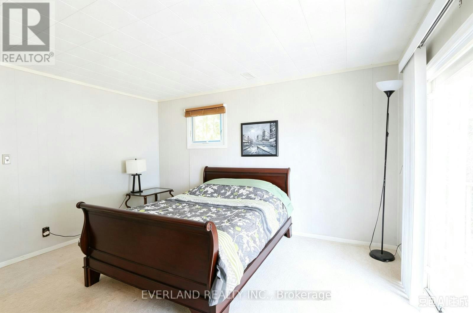 745 Harbour Street, Innisfil, ON, L0L 1W0 - 38