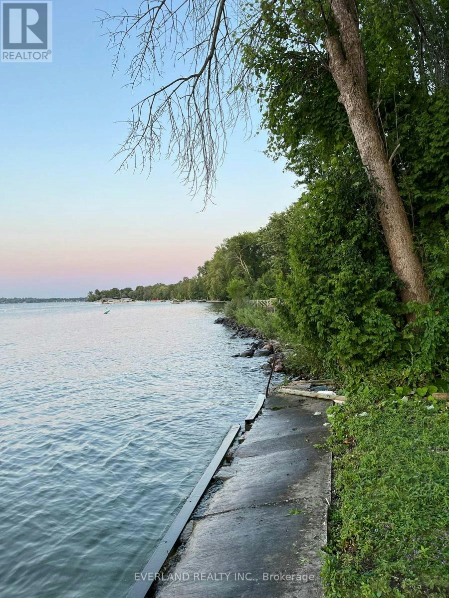745 Harbour Street, Innisfil, ON, L0L 1W0 - 8