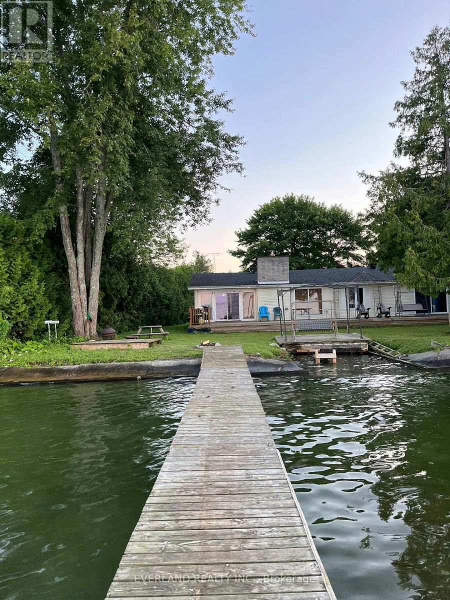 745 Harbour Street, Innisfil, ON, L0L 1W0 - 32