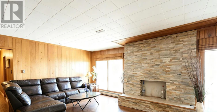 745 Harbour Street, Innisfil, ON, L0L 1W0 - 14