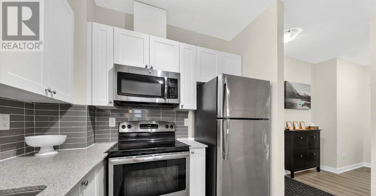 3560 St. Clair Avenue, Toronto, ON, M1K 0A9 - 12