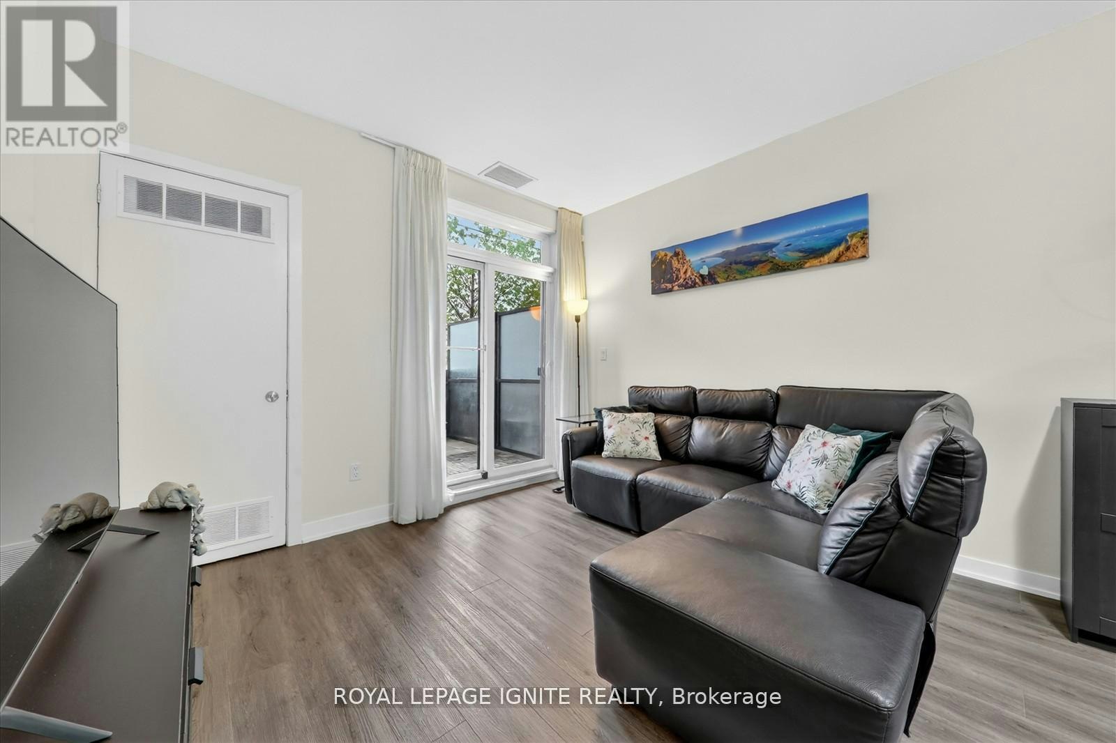3560 St. Clair Avenue, Toronto, ON, M1K 0A9 - 15