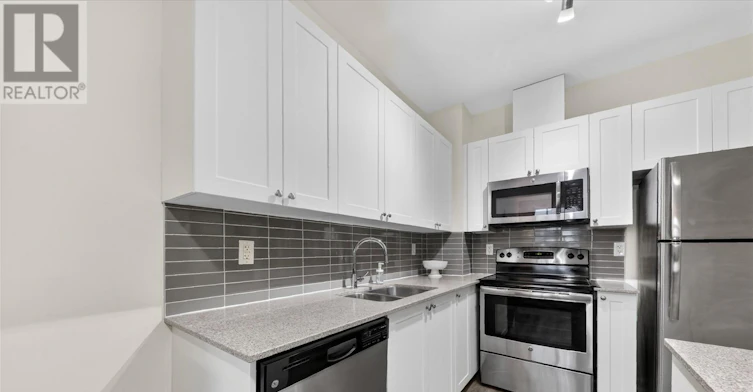 3560 St. Clair Avenue, Toronto, ON, M1K 0A9 - 10