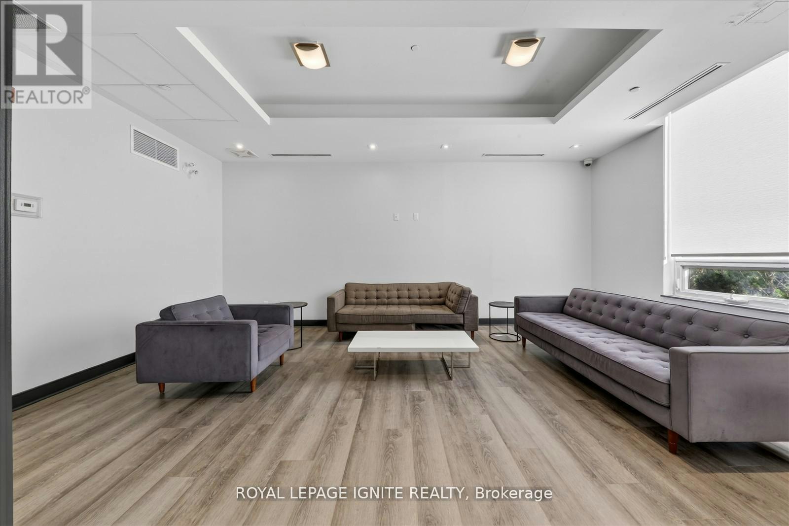 3560 St. Clair Avenue, Toronto, ON, M1K 0A9 - 30
