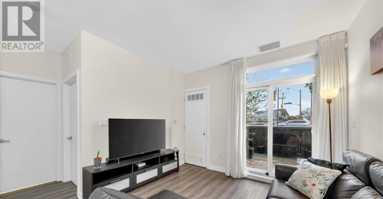 3560 St. Clair Avenue, Toronto, ON, M1K 0A9 - 14