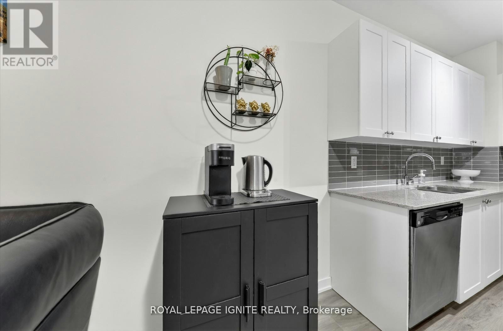 3560 St. Clair Avenue, Toronto, ON, M1K 0A9 - 9