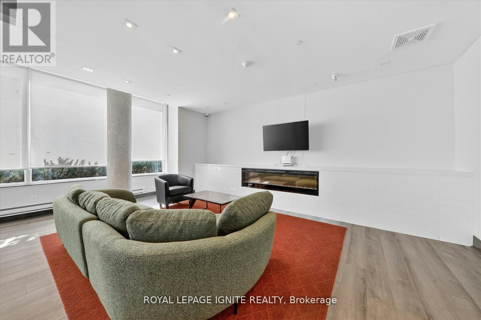3560 St. Clair Avenue, Toronto, ON, M1K 0A9 - 28