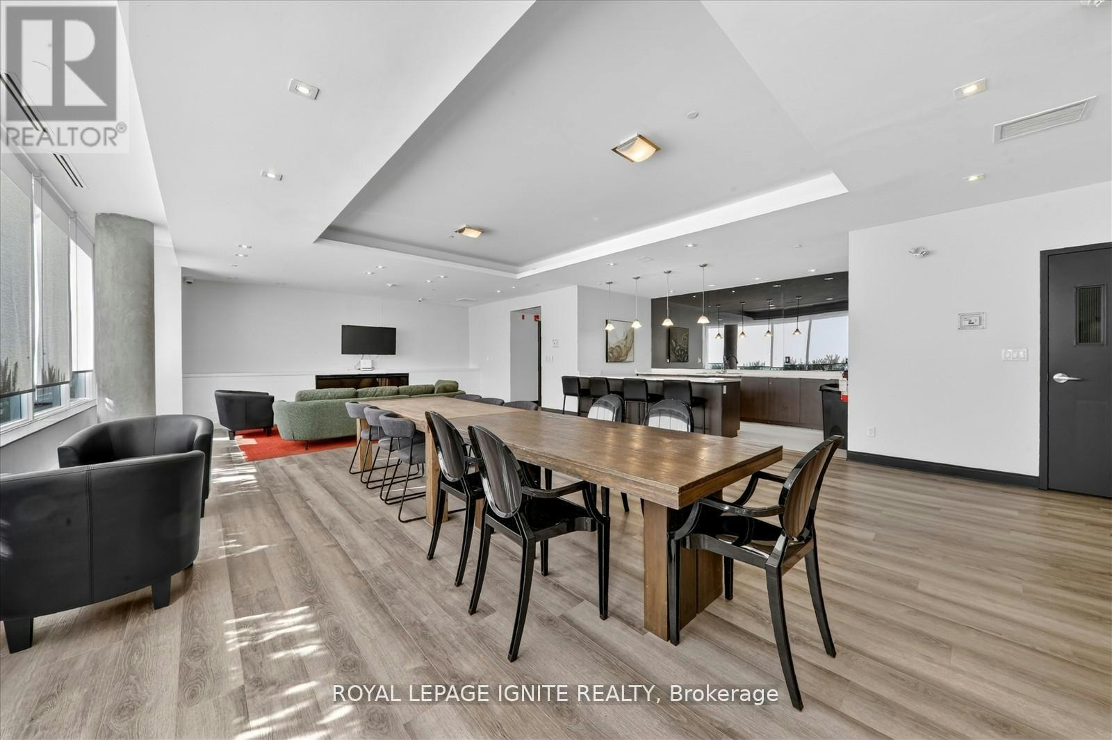 3560 St. Clair Avenue, Toronto, ON, M1K 0A9 - 27