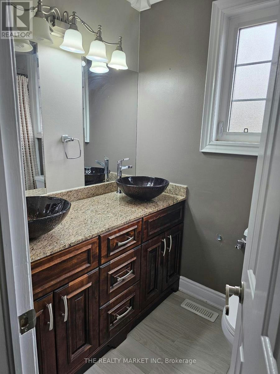 ROOM-102 William Stephenson Drive, Whitby, ON, L1N 8T1 - 7