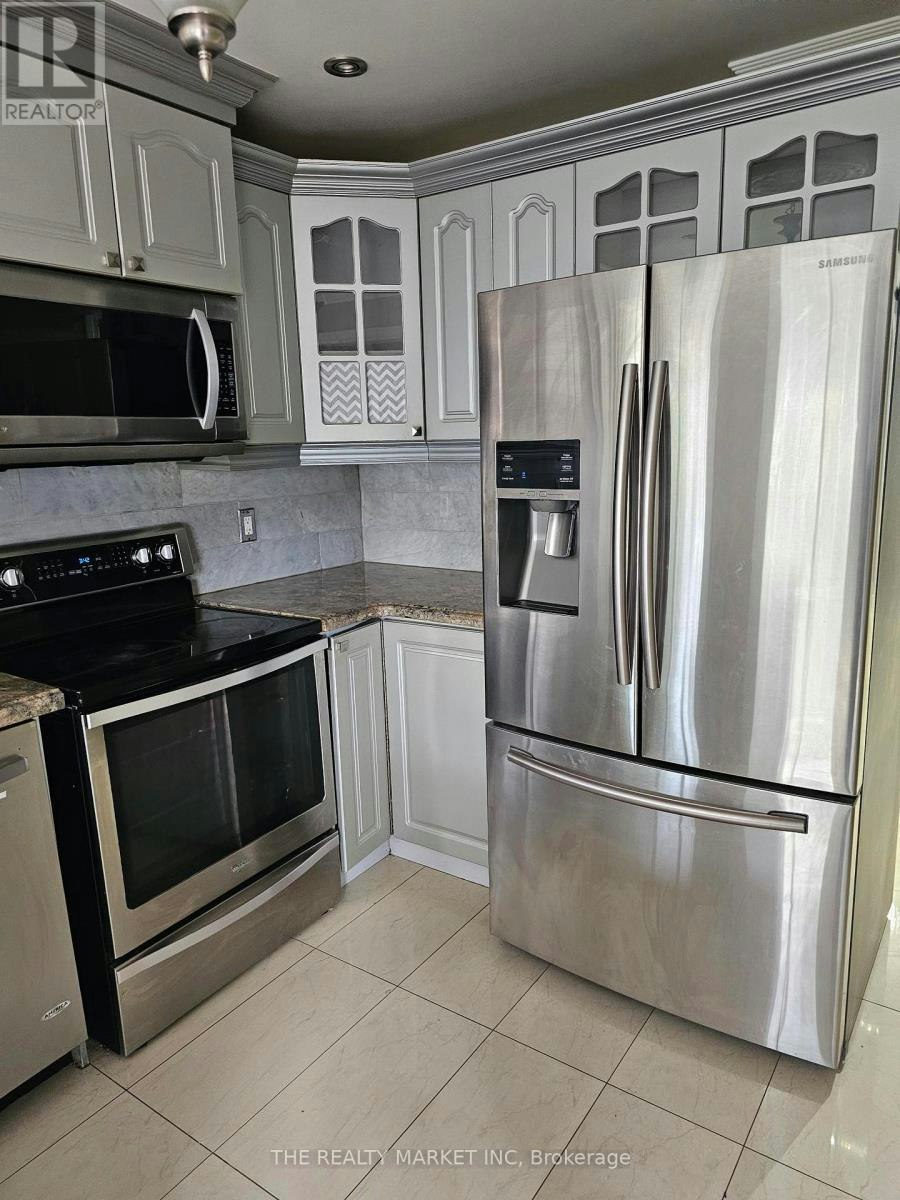 ROOM-102 William Stephenson Drive, Whitby, ON, L1N 8T1 - 4